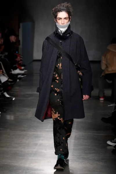 Look 44